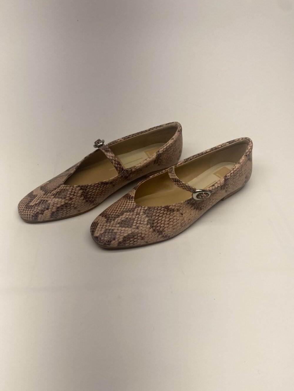 Dolce Vita Womens Anneke Mary Jane Flat In Sand Snake Embossed Stella Sz 9